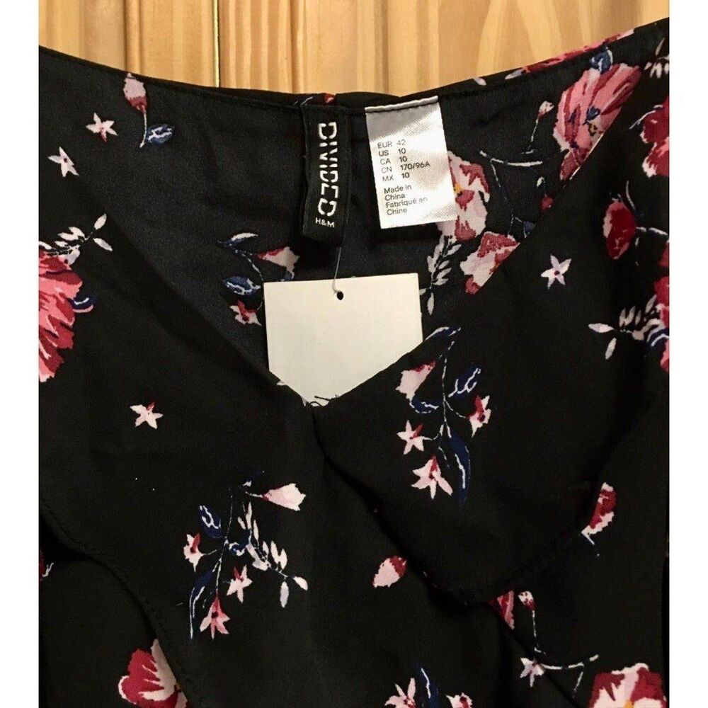 Womens Sz 10 Top By Divided Long Sleeve Ruffles V-Neck Off Shoulder NWT - Picture 4 of 8